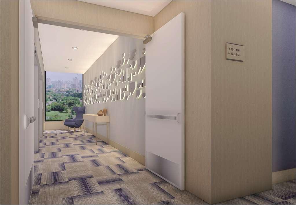 Hampton By Hilton Quito La Carolina Park Hotel Съоръжения снимка