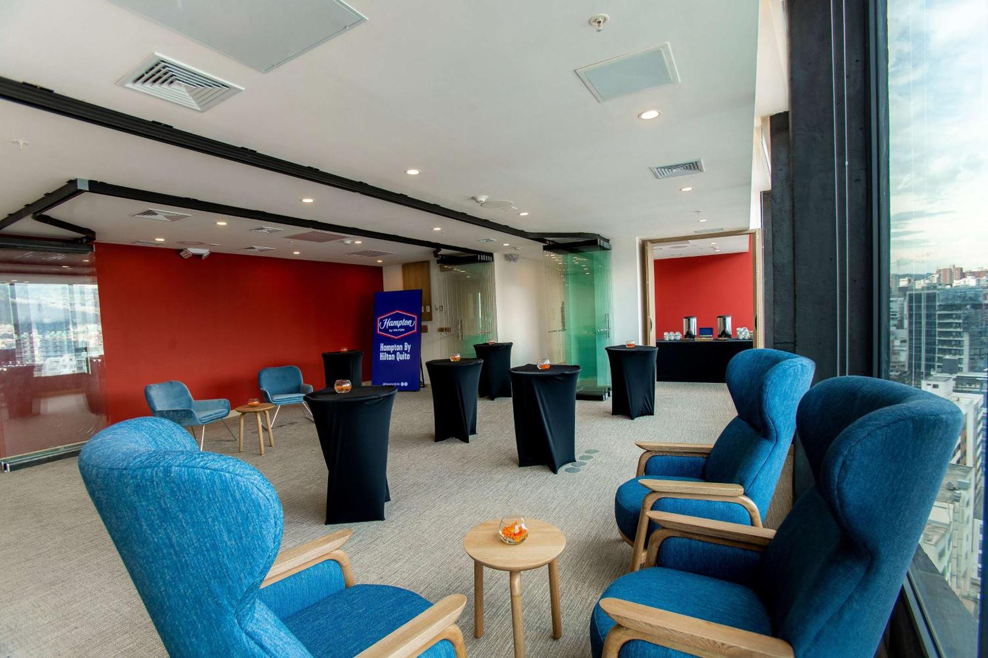 Hampton By Hilton Quito La Carolina Park Hotel Екстериор снимка